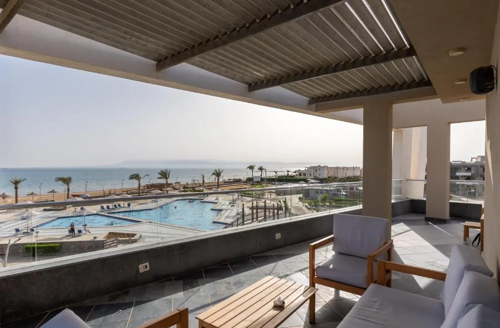 Matarma Beach Residence — Balcony Seaview