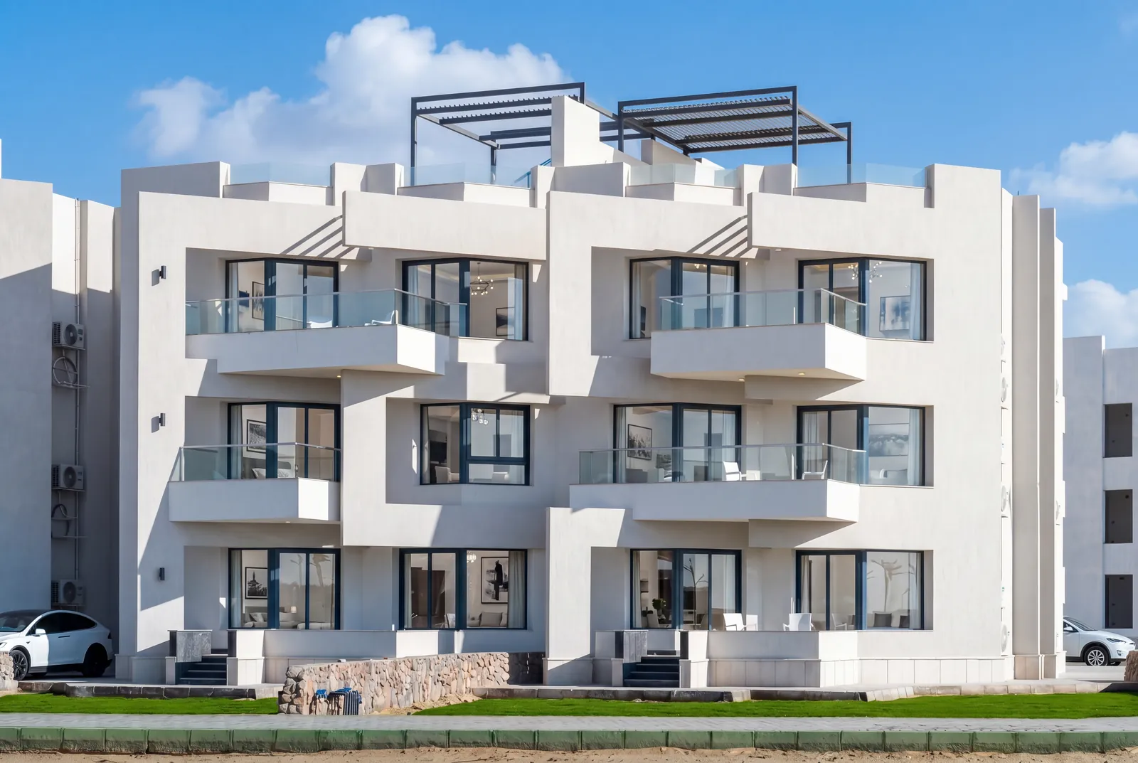 Matarma Beach Residence — Condo White