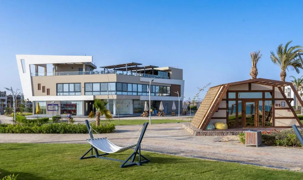 Matarma Beach Residence — Garden Hammock
