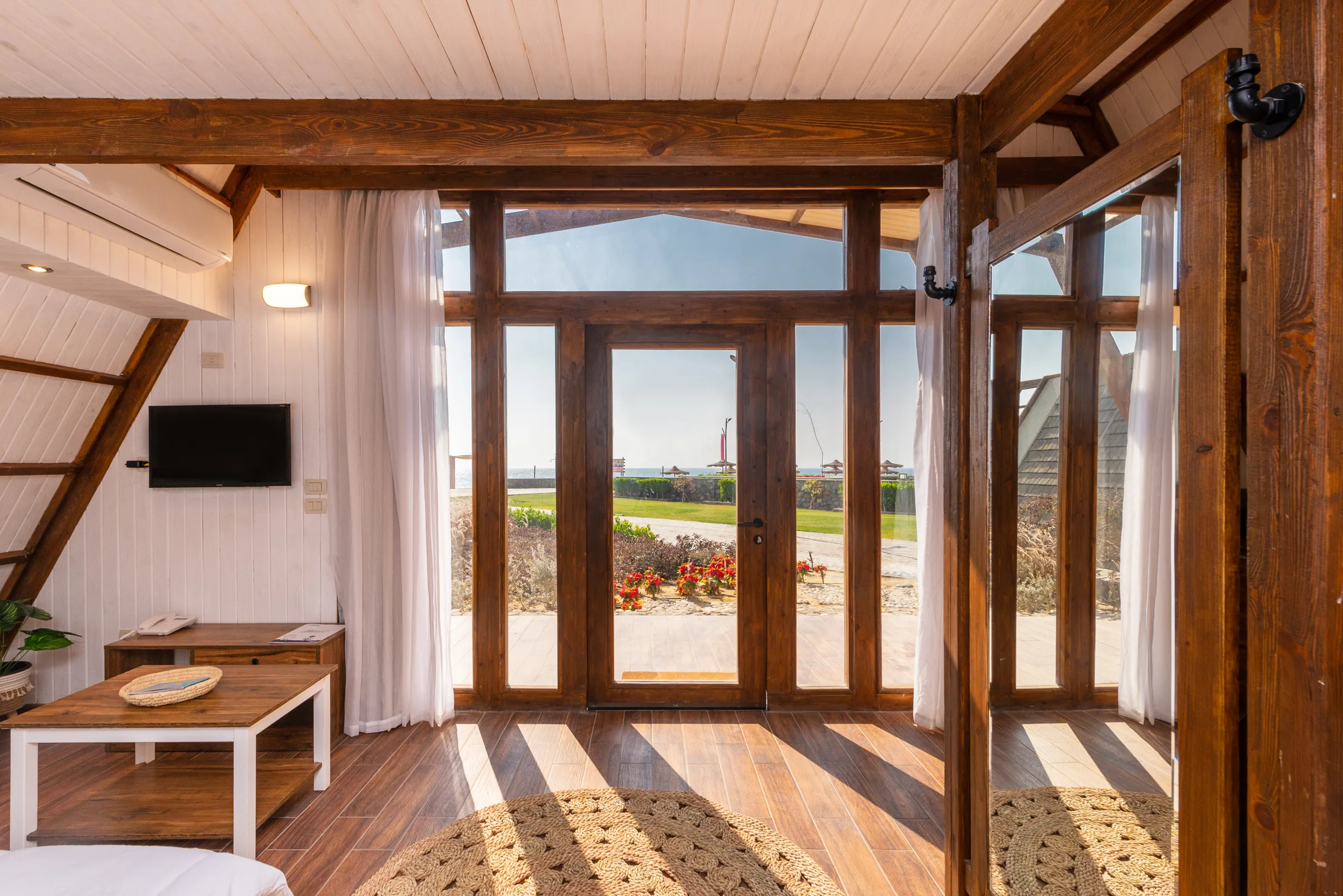 Matarma Beach Residence — Pro Aframe Terrace Doors