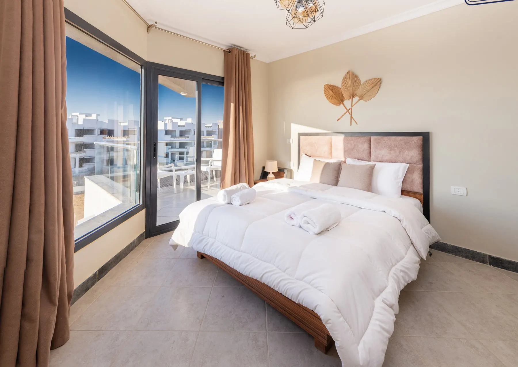 Matarma Beach Residence — Suite Bedroom